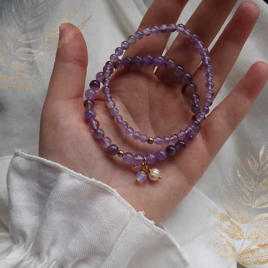 Close-up of rose gold plated 925 silver amethyst bracelet details